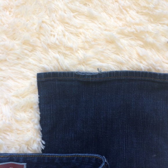 GAP Curvy Flare Jeans - Picture 3 of 6